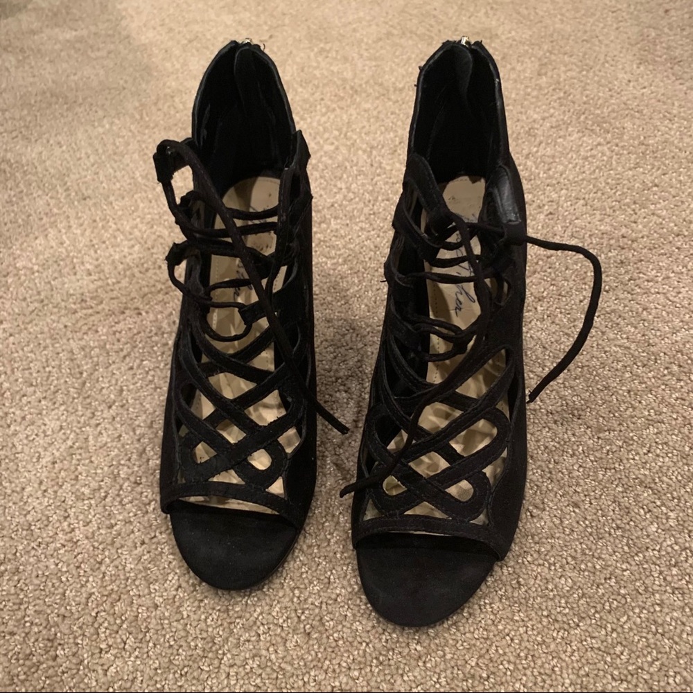 marc fisher pumps